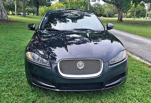 2013 Jaguar XF
