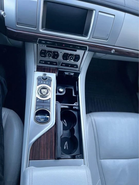 2013 Jaguar X250 XF - Image 10 of 11