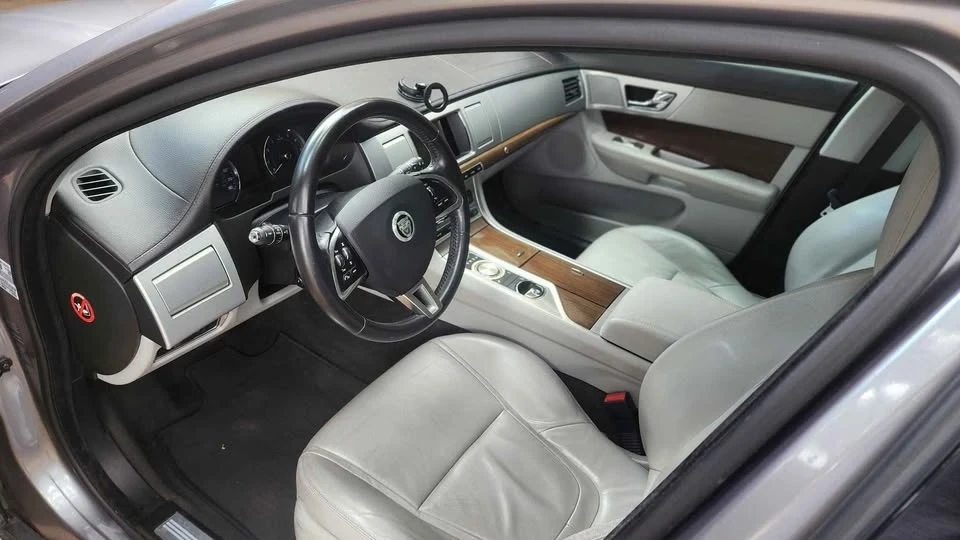 2013 Jaguar X250 XF - Image 4 of 8