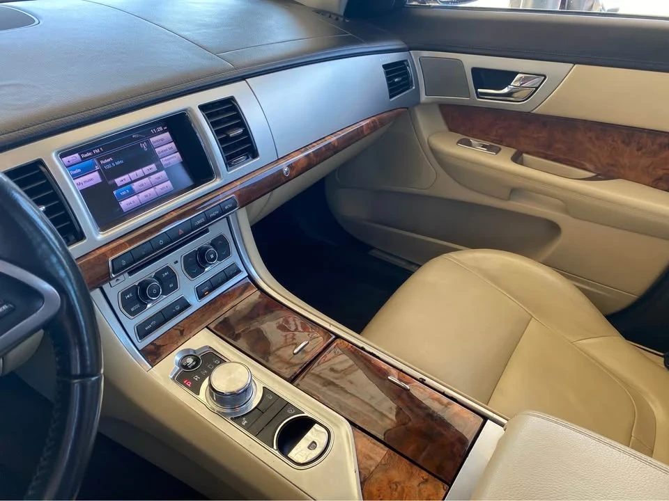 2013 Jaguar X250 XF - Image 8 of 11