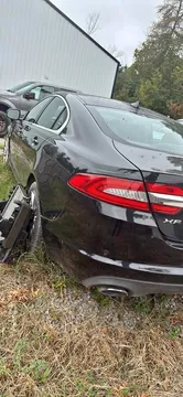 2013 Jaguar XF Sedan 4D