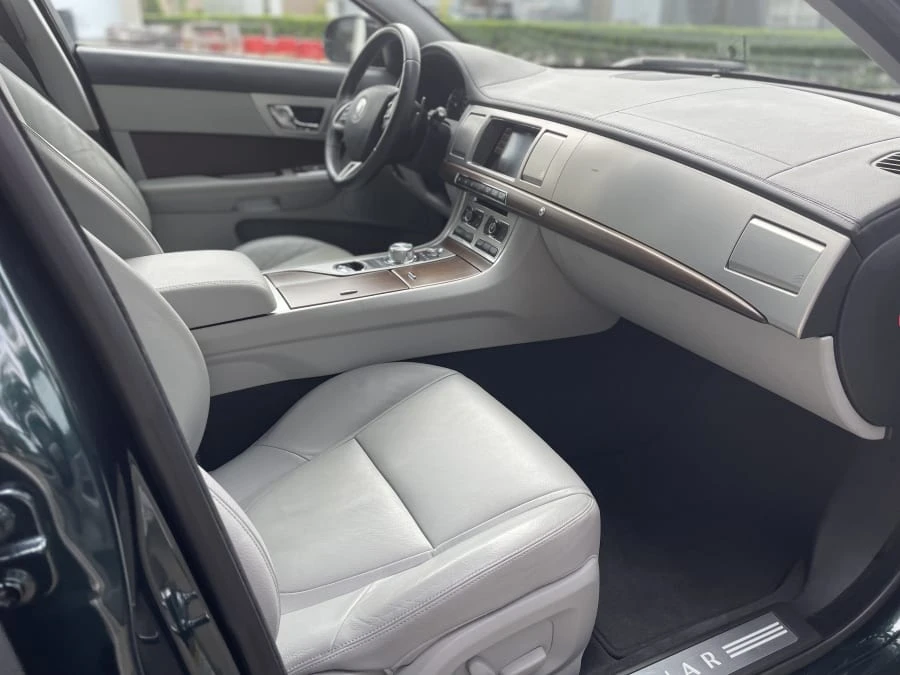 2013 Jaguar X250 XF - Image 16 of 18