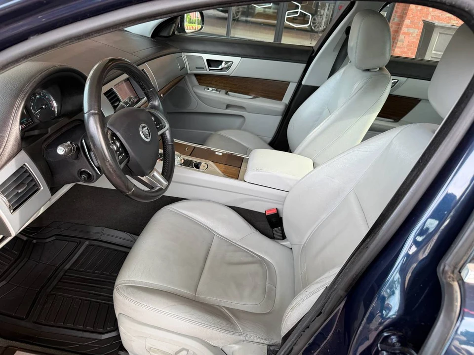 2013 Jaguar X250 XF - Image 14 of 19