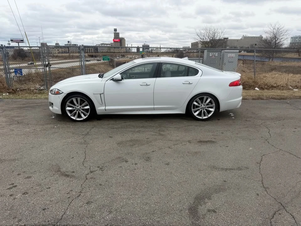 2013 Jaguar X250 XFR - Image 5 of 8