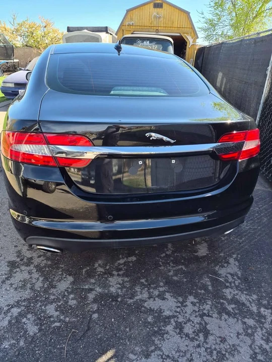2013 Jaguar X250 XFR - Image 12 of 20
