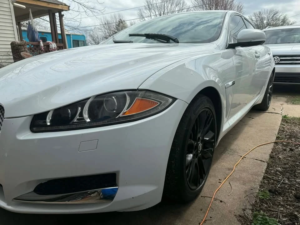 2013 Jaguar X250 XFR - Image 2 of 10