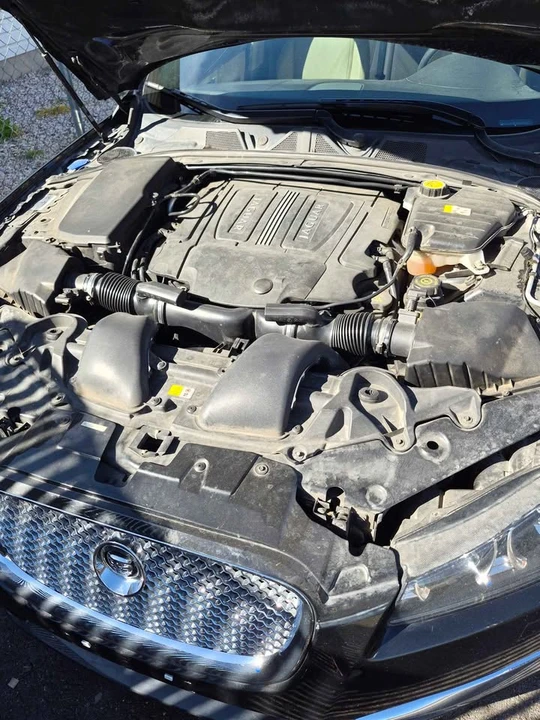 2013 Jaguar X250 XFR - Image 19 of 20
