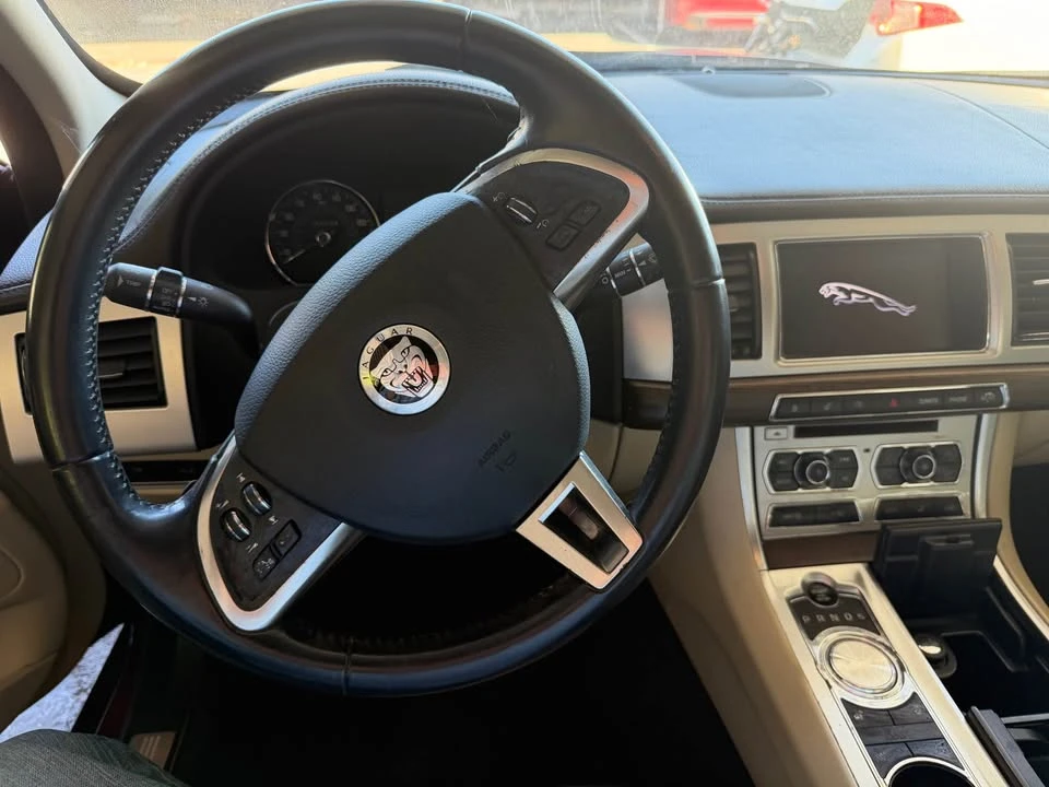 2013 Jaguar X250 XFR - Image 5 of 7