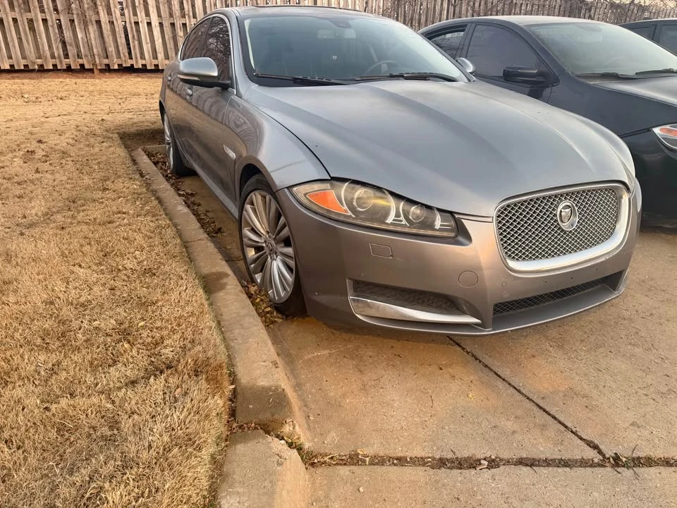 2013 Jaguar X250 XFR - Image 2 of 5