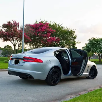 2013 Jaguar XF Supercharged Sedan 4D