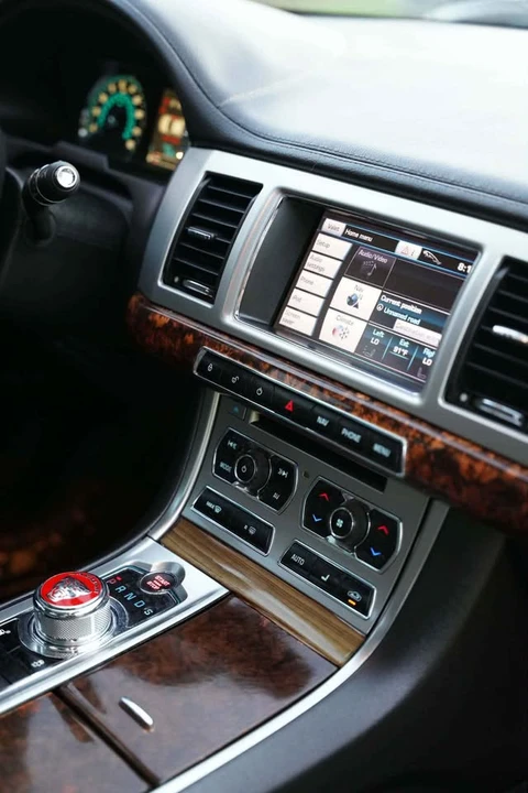 2013 Jaguar X250 XF - Image 5 of 8