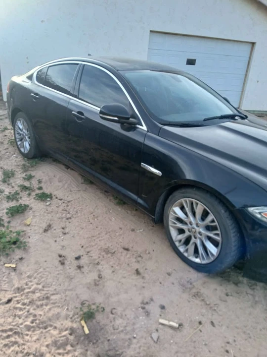 2013 Jaguar X250 XFR - Image 2 of 9