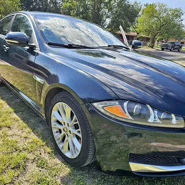 2013 Jaguar XF 20d R-Sport Sedan 4D