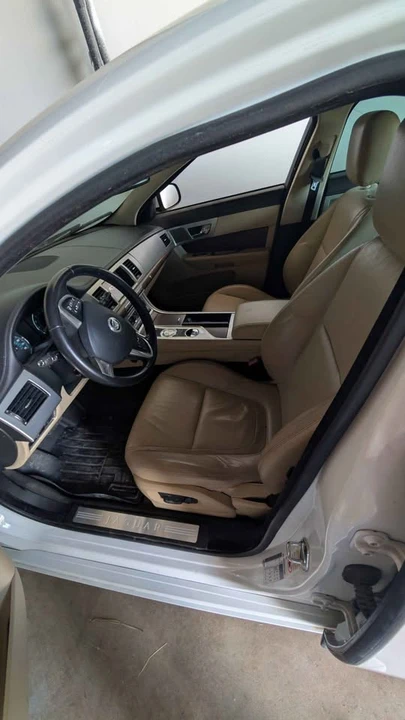 2013 Jaguar X250 XF - Image 2 of 4