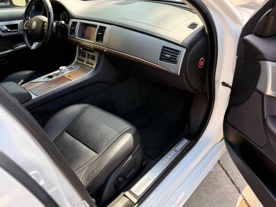2013 Jaguar X250 XF - Image 12 of 13