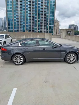 2013 Jaguar XF XF Sedan 4D