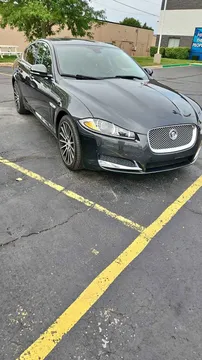 2013 Jaguar XF XF Sedan 4D
