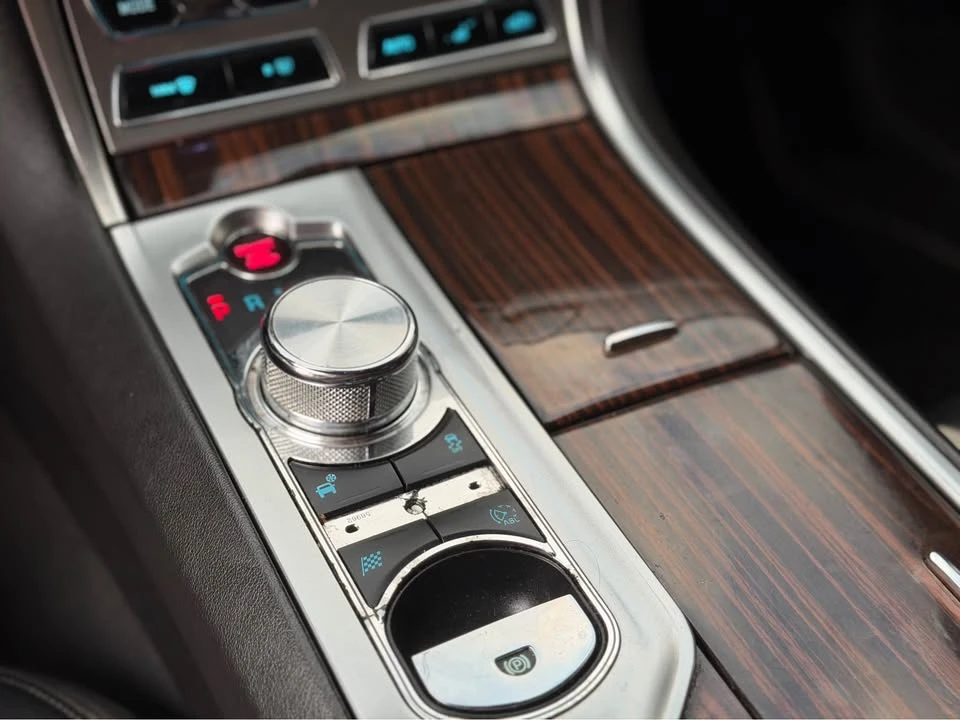 2013 Jaguar X250 XF - Image 15 of 19