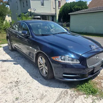2013 Jaguar XF XF Supercharged Sedan 4D