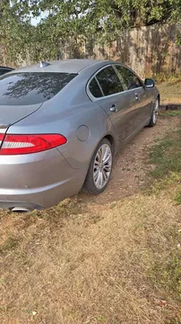2013 Jaguar XF Supercharged Sedan 4D
