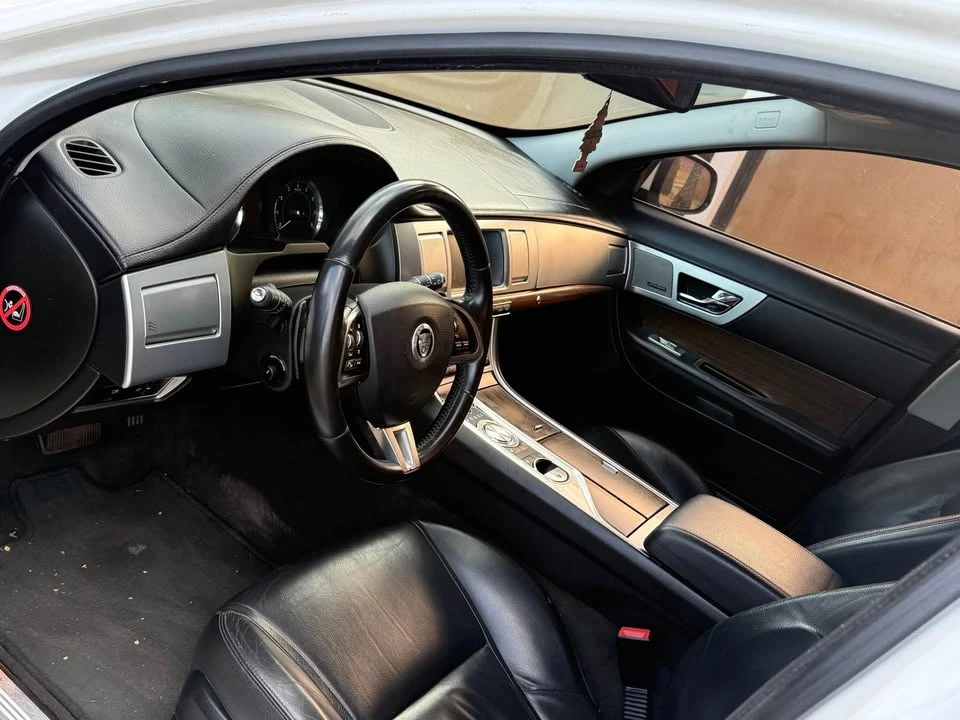 2013 Jaguar X250 XF - Image 7 of 9