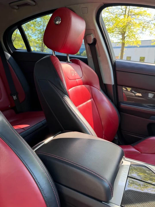 2013 Jaguar X250 XFR - Image 10 of 17