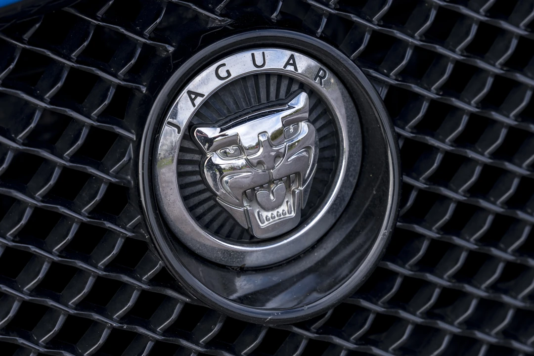 2013 Jaguar X250 XFR - Image 12 of 31