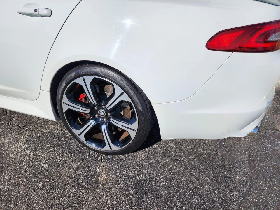 2013 Jaguar X250 XFR - Image 28 of 31