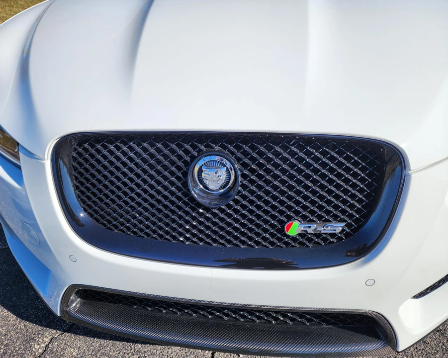 2013 Jaguar X250 XFR - Image 15 of 31