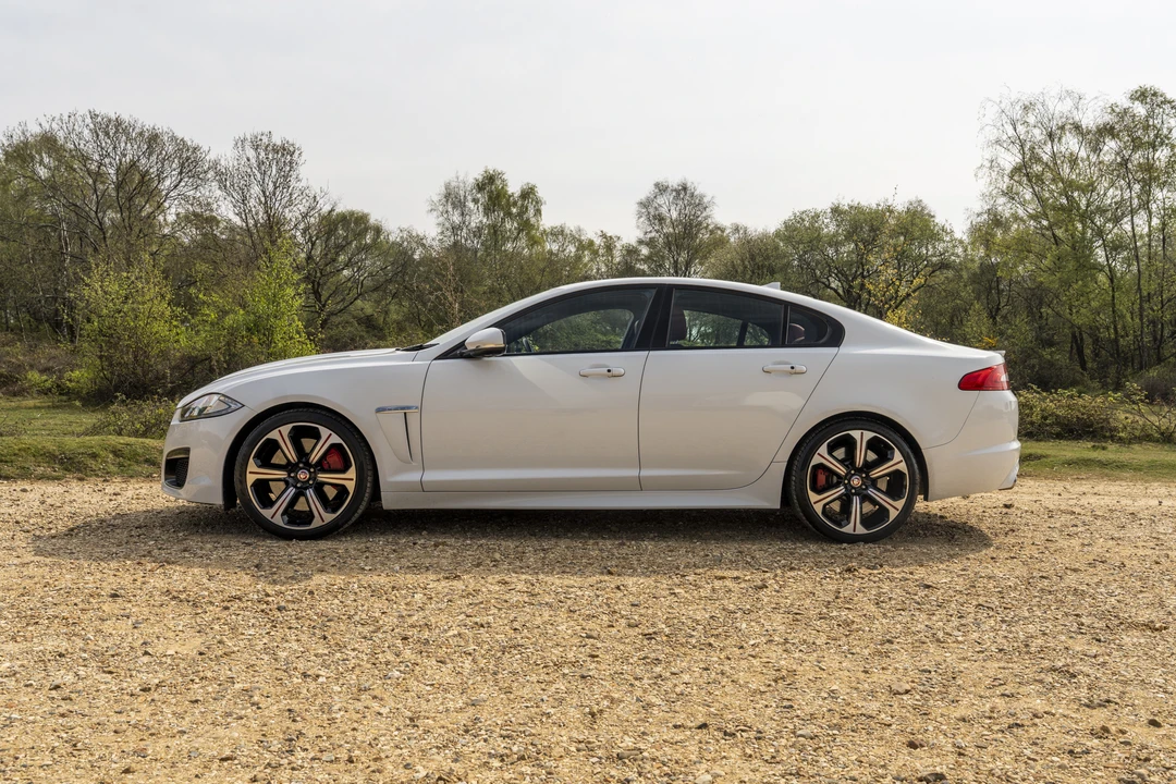 2013 Jaguar X250 XFR - Image 10 of 31