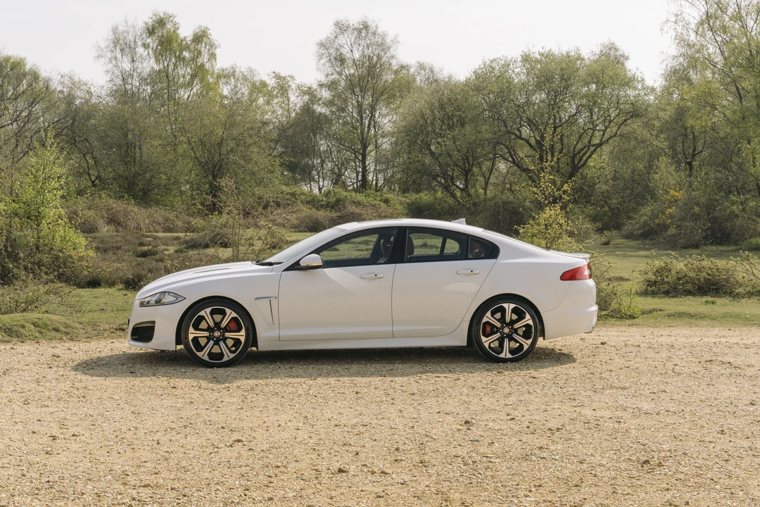 2013 Jaguar X250 XFR - Image 11 of 31