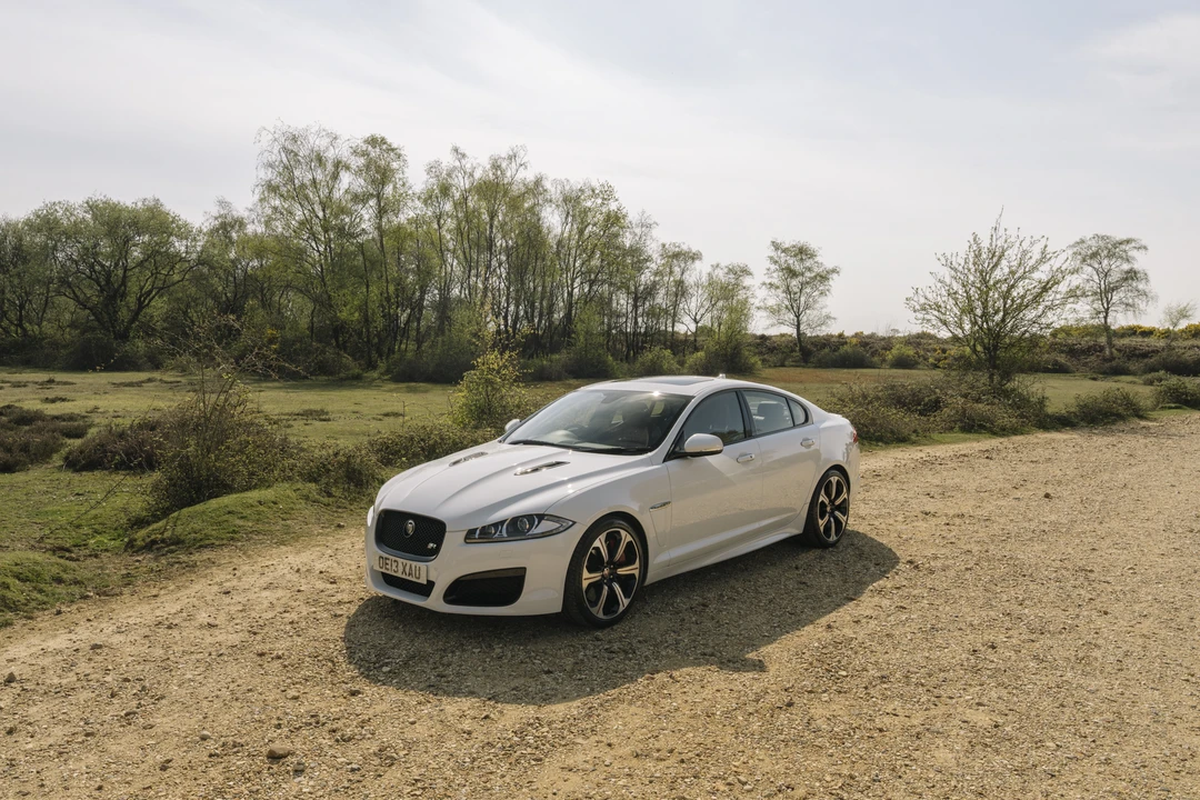 2013 Jaguar X250 XFR - Image 12 of 31
