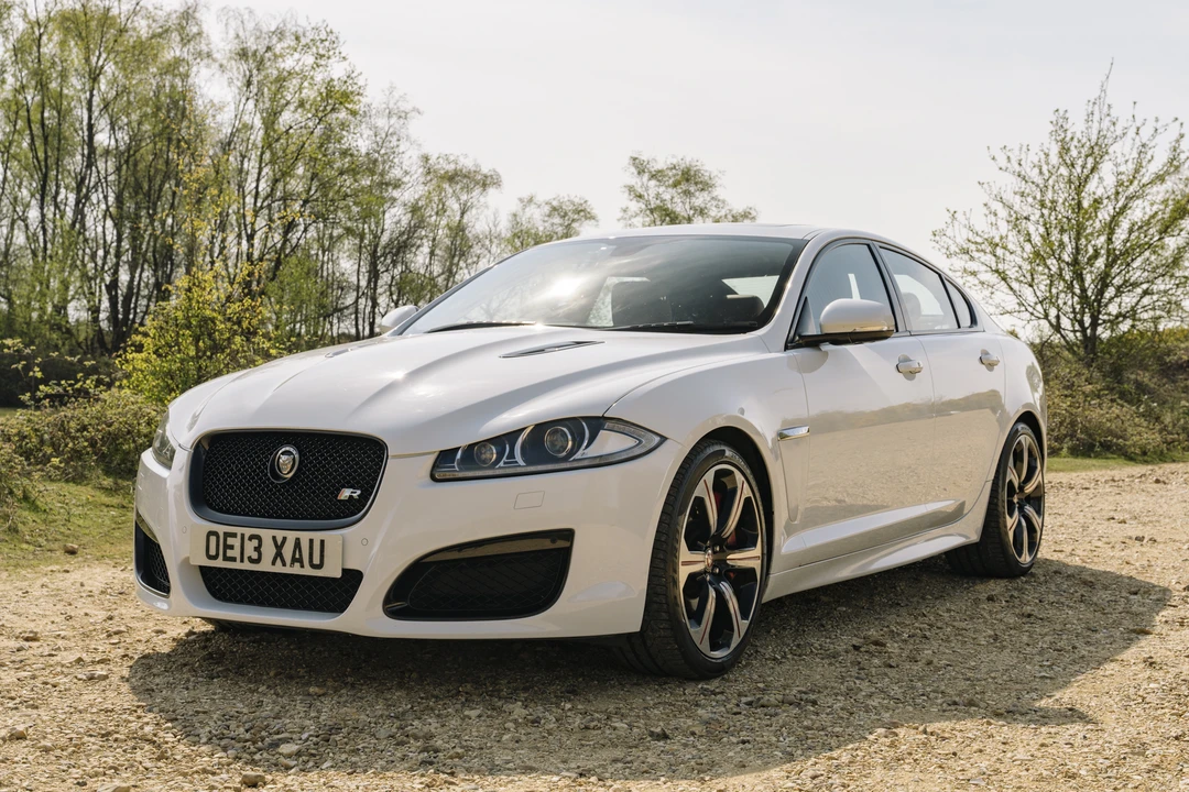 2013 Jaguar X250 XFR - Image 9 of 31