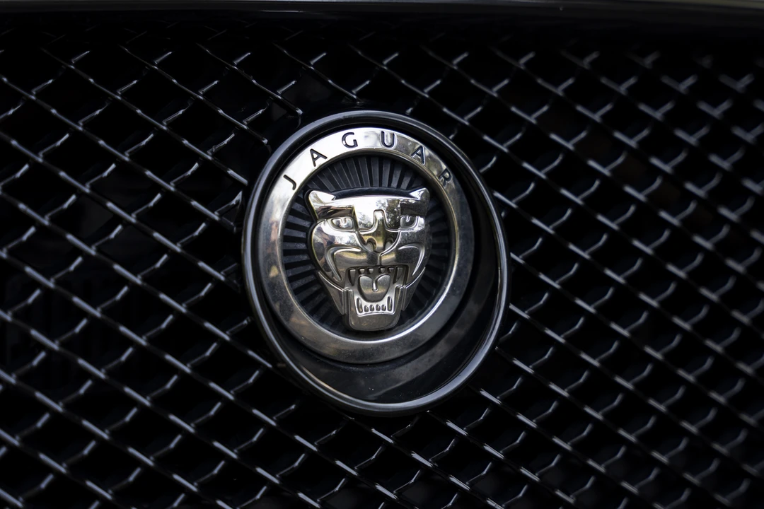2013 Jaguar X250 XFR - Image 19 of 31