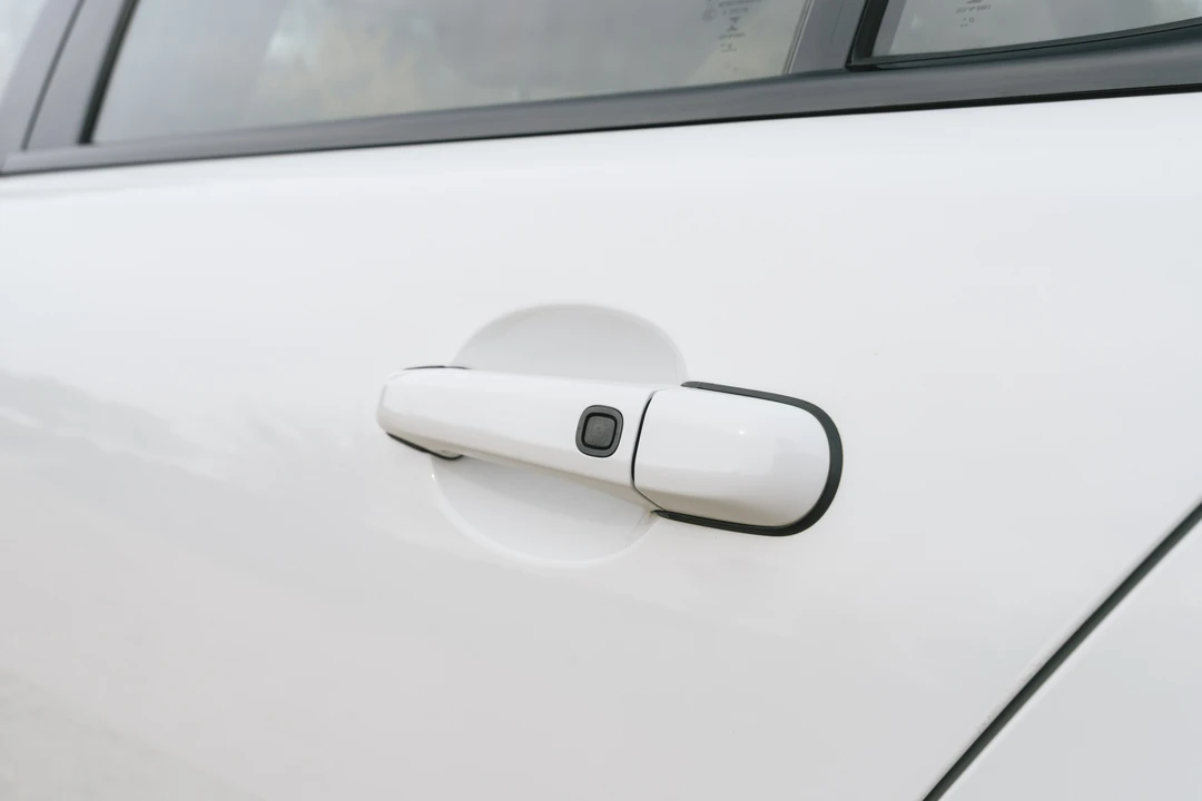 2013 Jaguar X250 XFR - Image 31 of 31
