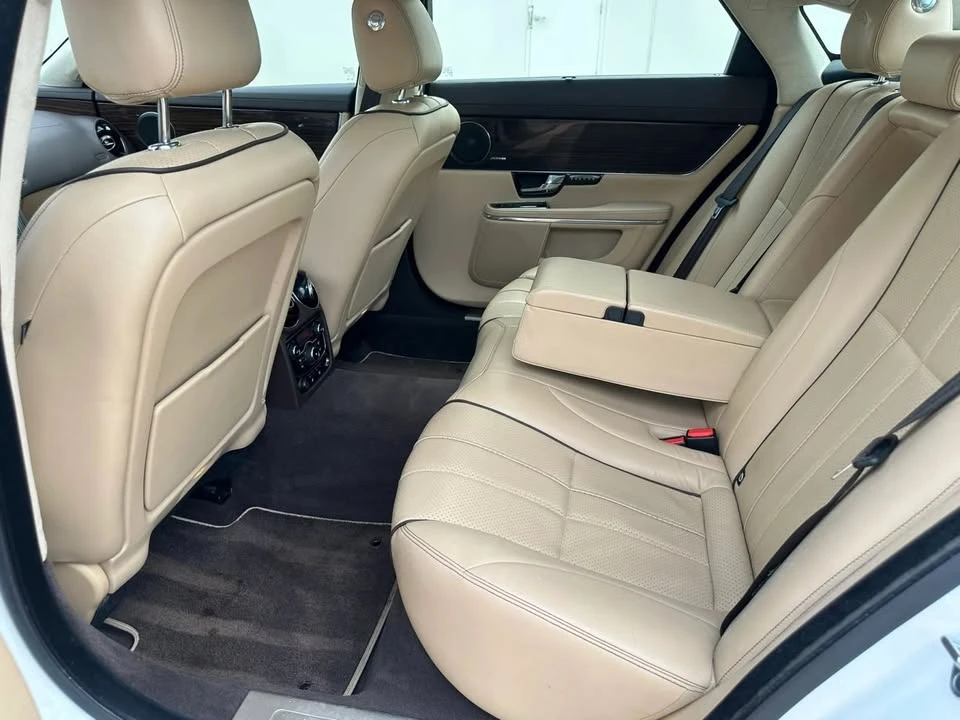 2013 Jaguar X351 XJ - Image 19 of 20