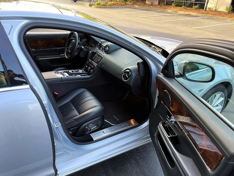2013 Jaguar X351 XJ - Image 10 of 17