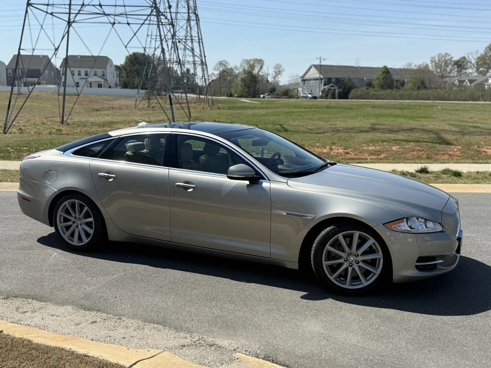 2013 Jaguar X351 XJ - Image 5 of 31