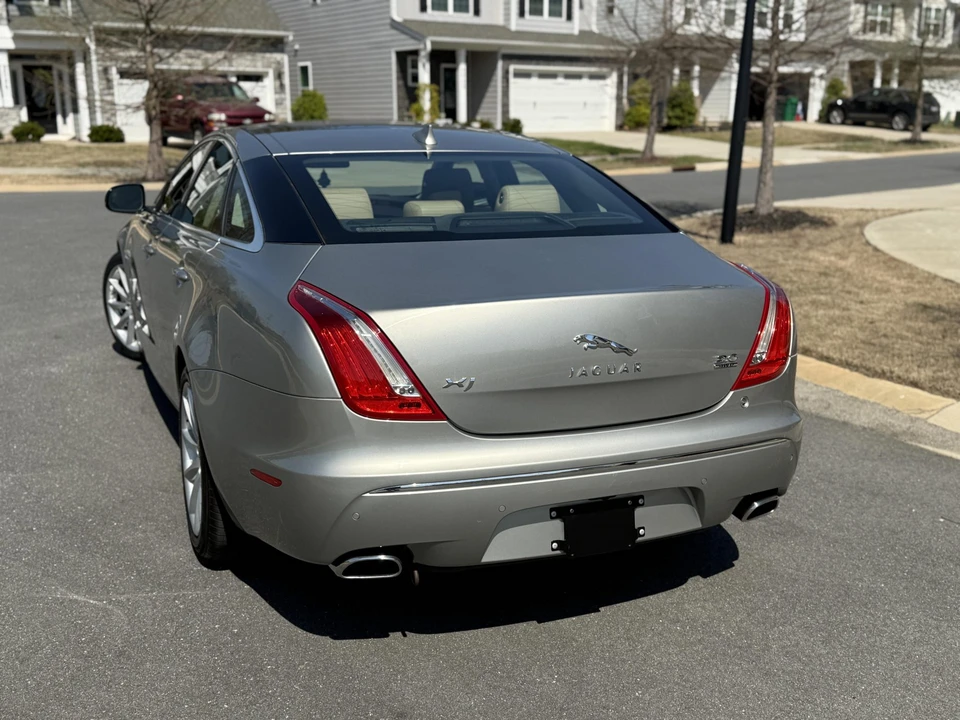 2013 Jaguar X351 XJ - Image 9 of 31