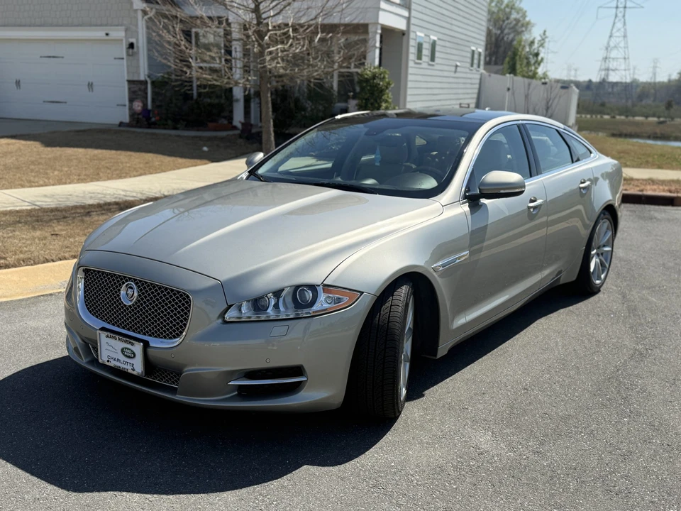 2013 Jaguar X351 XJ - Image 3 of 31