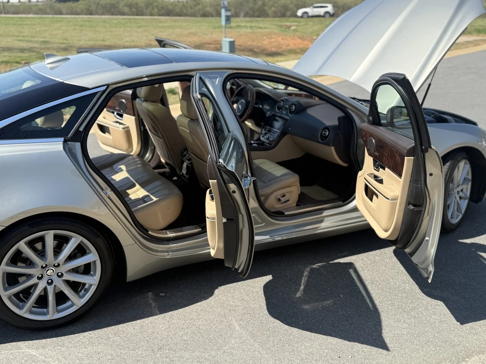 2013 Jaguar X351 XJ - Image 15 of 31