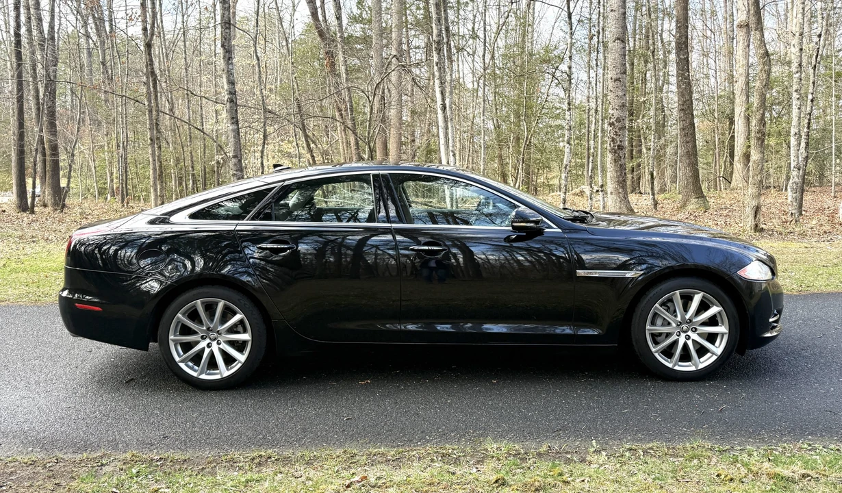 2013 Jaguar X351 XJ - Image 25 of 31