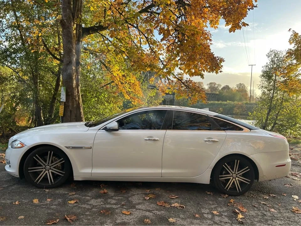 2013 Jaguar X351 XJ - Image 2 of 16