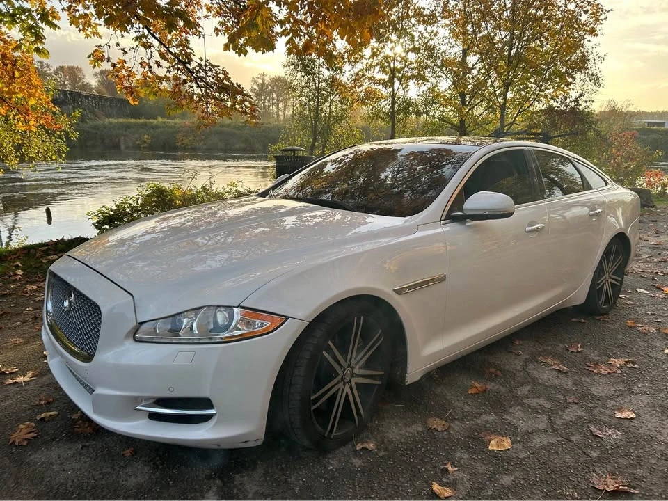 2013 Jaguar X351 XJ - Image 4 of 16