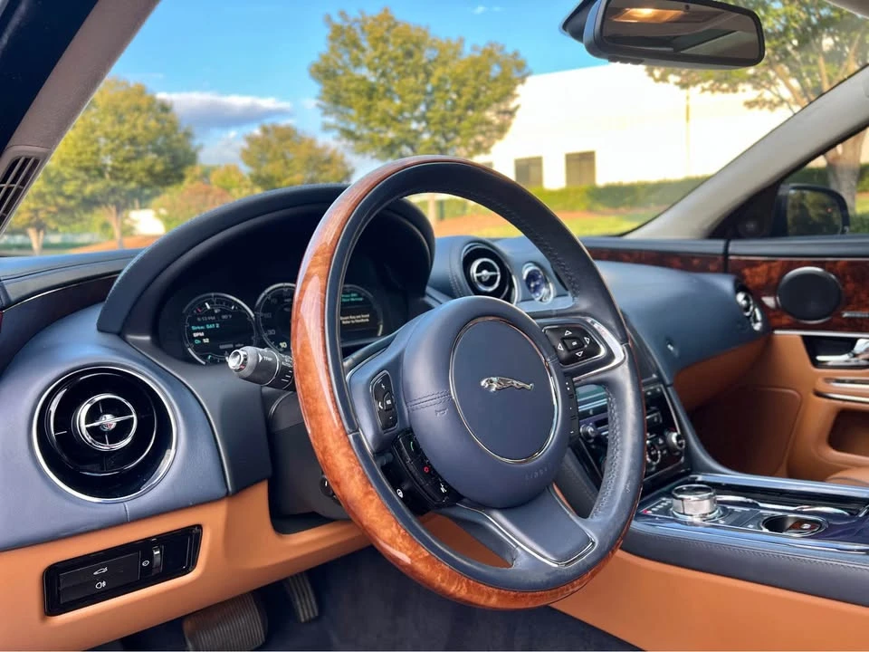 2013 Jaguar X351 XJ - Image 9 of 19