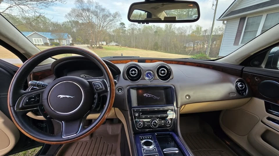2013 Jaguar X351 XJ - Image 15 of 20