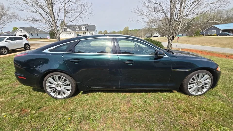 2013 Jaguar X351 XJ - Image 8 of 20