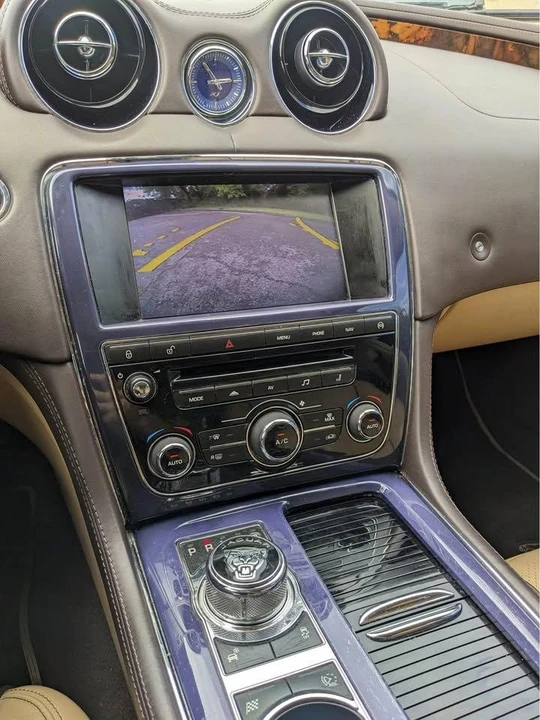 2013 Jaguar X351 XJ - Image 10 of 18