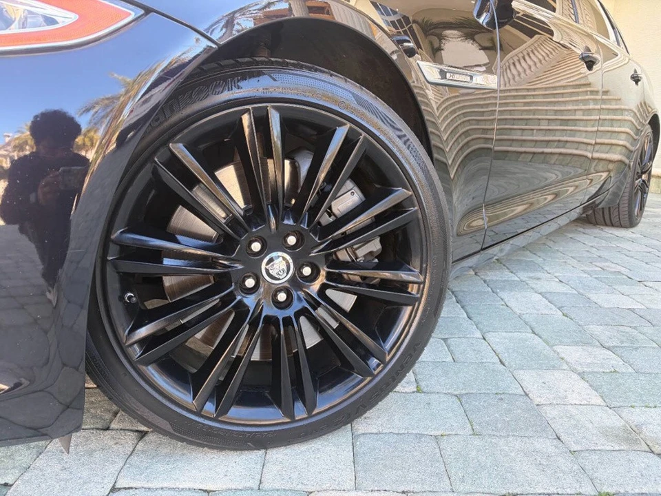 2013 Jaguar X351 XJ - Image 3 of 21