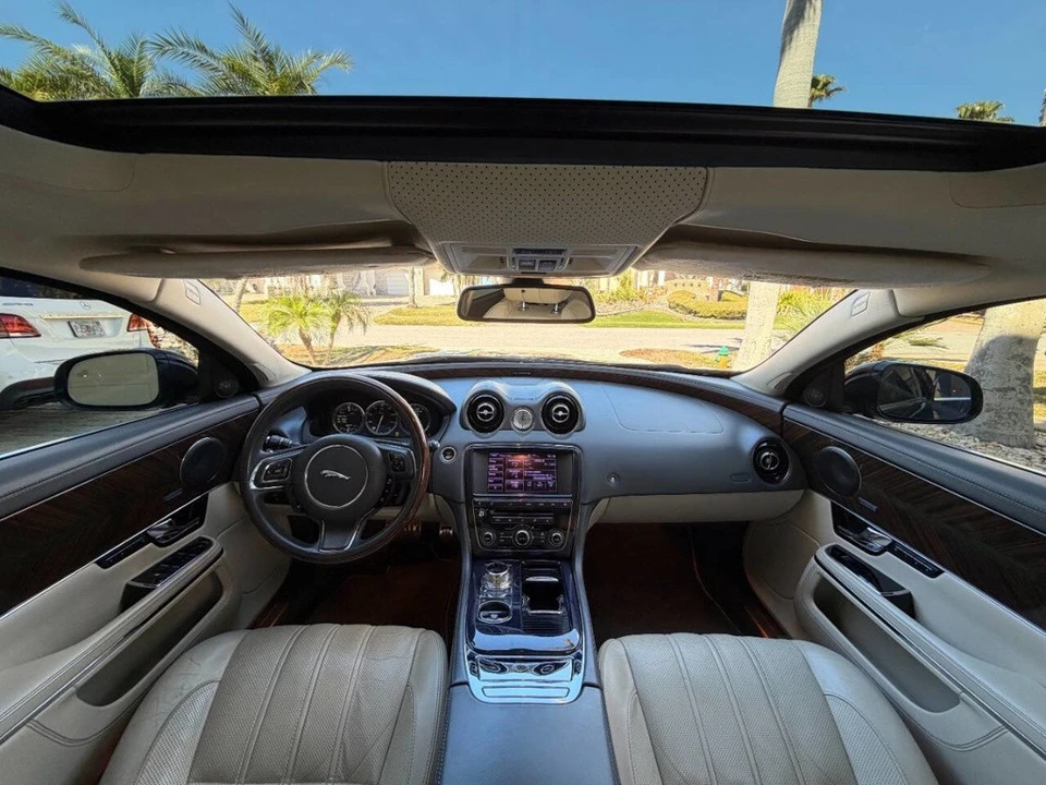 2013 Jaguar X351 XJ - Image 11 of 21